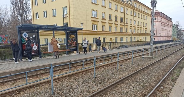 Zastávka MHD Praha. Zastávka MHD Praha.