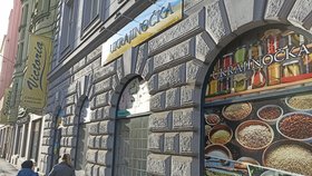 Obchod Ukrajinočka na ulici Cejl je nepřehlédnutelný.