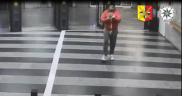Brutální napadení stařečka u metra Hloubětín! Policie hledá svědky