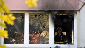 V Napajedlech na Zlínsku hořel 2. listopadu byt v domě s pečovatelskou službou. Celý domov byl evakuován, jeden člověk byl intoxikován zplodinami hoření.