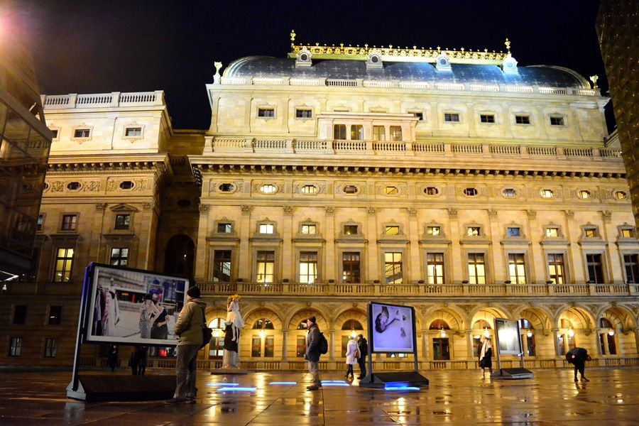 V současnosti tvoří Národní divadlo čtyři umělecké soubory - opera, činohra, balet a Laterna magika.