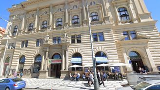 Osmý pokus vyšel. Národní dům na Vinohradech se podařilo vydražit ze téměř 400 milionů Osmý pokus vyšel. Národní dům na Vinohradech se podařilo vydražit ze téměř 400 milionů