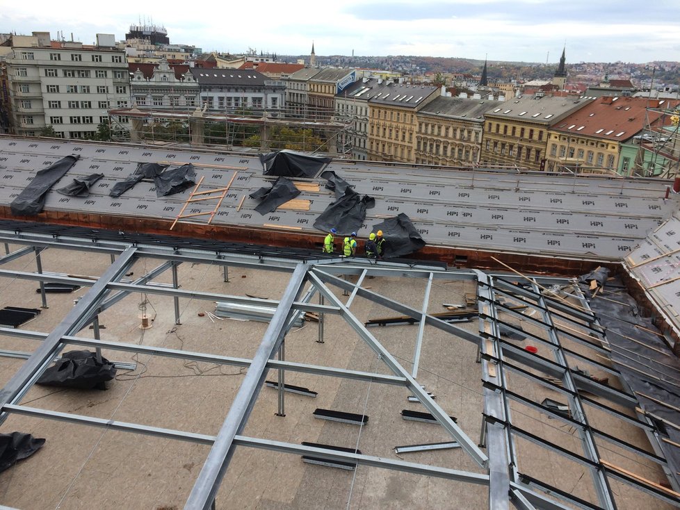 Rekonstrukce Národního muzea pokračuje, za rok má být hotovo.