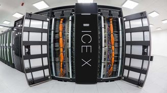 ODEMČENO: Stát koupí další superpočítač. Hutní Montáže hledají investora. Malina žaluje expartnera
