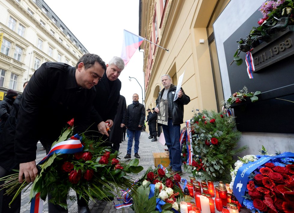 Petr Dolínek a Martin Starec z ČSSD na Národní třídě