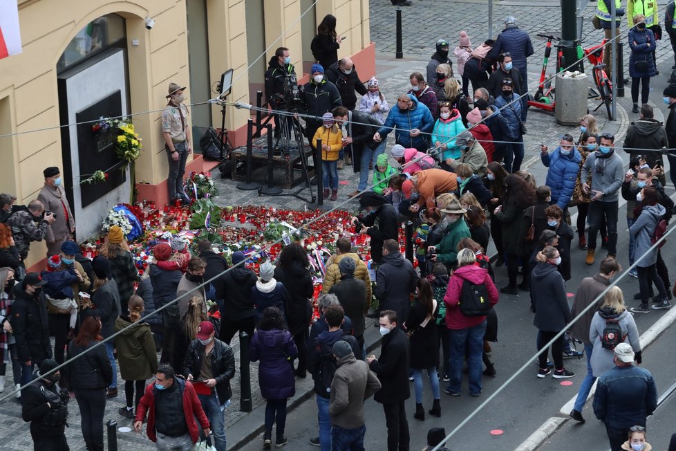 Pieta na Národní třídě (17. 11. 2020)