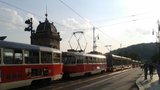 Dramatická nehoda u Národní třídy: Zastavila desítky tramvají!