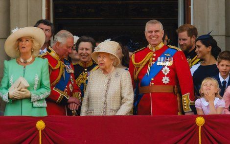 Oslavy narozenin královny Alžběty II.