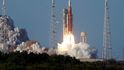 Raketa Space Launch System s lodí Orion odstartovala na misi Artemis II k Měsící Raketa Space Launch System s lodí Orion odstartovala na misi Artemis II k Měsící