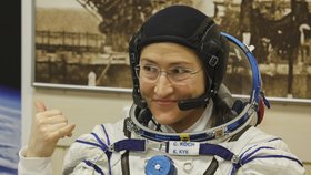 Americká astronautka Christina Kochová s kolegy z Itálie a z Ruska se vrátila z ISS