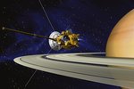 Sonda Cassini-Hugens měla už dávno dosloužit. NASA se však rozhodla udržet ji při životě až do roku 2017