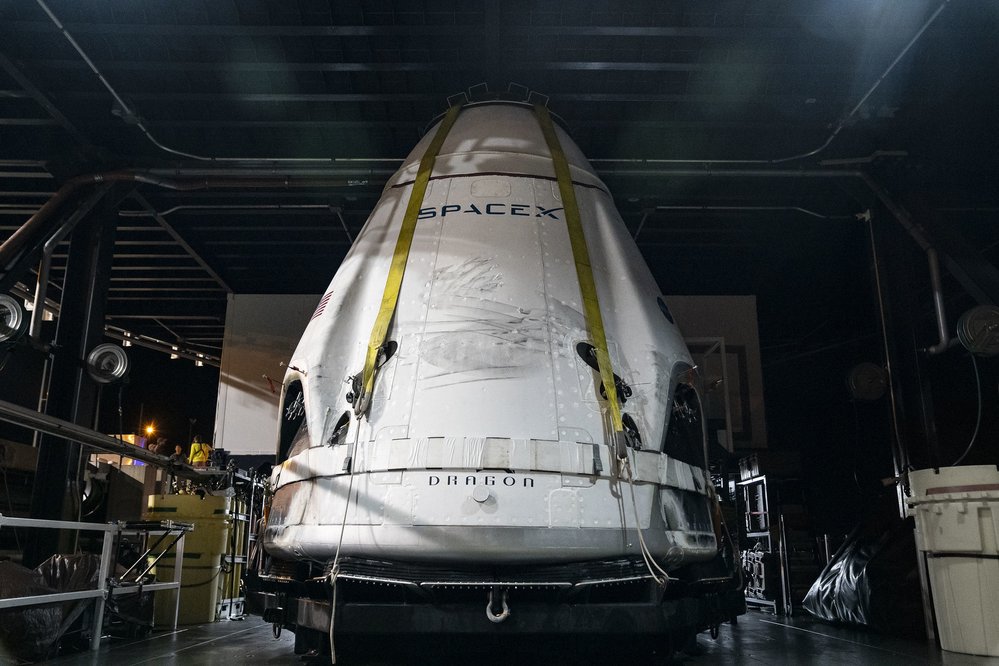 Vesmírná loď Crew Dragon, kterou vyvinula soukromá firma Space X pro potřeby NASA
