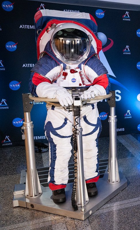 Nové skafandry NASA