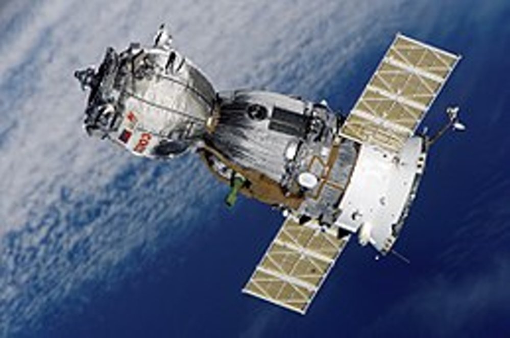 První vesmírné turisty dopravila na Mezinárodní kosmickou stanici (ISS) kosmická loď Sojuz