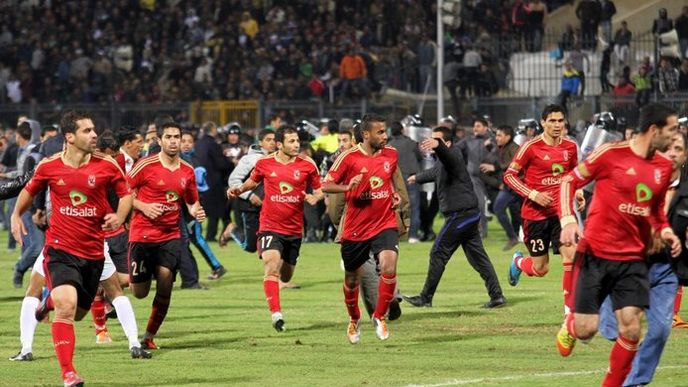 Násilnosti na fotbale v Egyptě