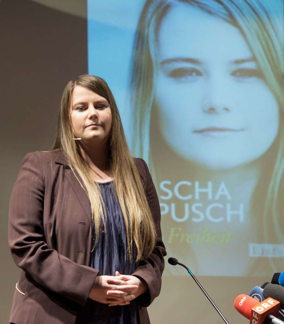 Natascha Kampusch je smutná z útoků neznámých lidí.