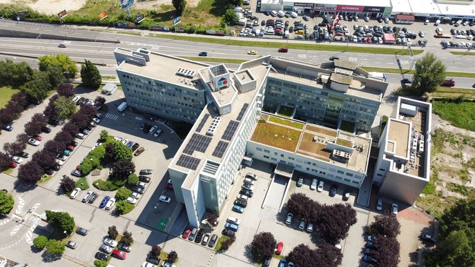 Skupina Natland se stala majitelem kancelářské budovy v perspektivní části Bratislavy o velikosti 11 tisíc metrů čtverečních ploch v lokalitě Mlýnské nivy, resp. ulice Bajkalská Skupina Natland se stala majitelem kancelářské budovy v perspektivní části Bratislavy o velikosti 11 tisíc metrů čtverečních ploch v lokalitě Mlýnské nivy, resp. ulice Bajkalská