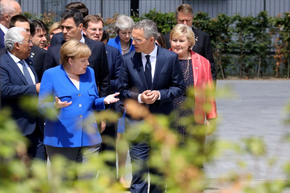 Na sumit NATO v Bruselu přijeli lídři členských zemí.