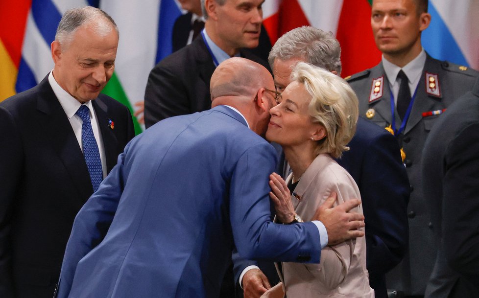 Summit NATO