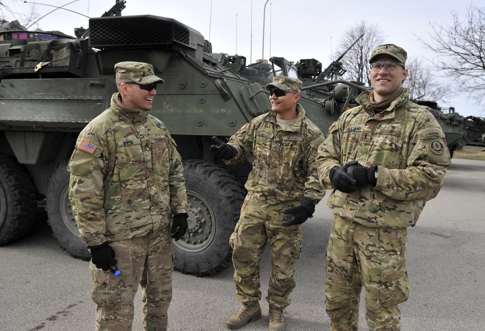 Američané v Pobaltí během vojenského cvičení NATO.