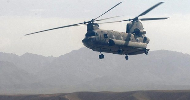 V Afghánistánu se pravděpodobně sestřelili vrtulník NATO, havárie si vyžádala 31 mrtvých