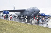 Bombardér B-52 v Mošnově: Stánek za 1,5 miliardy!