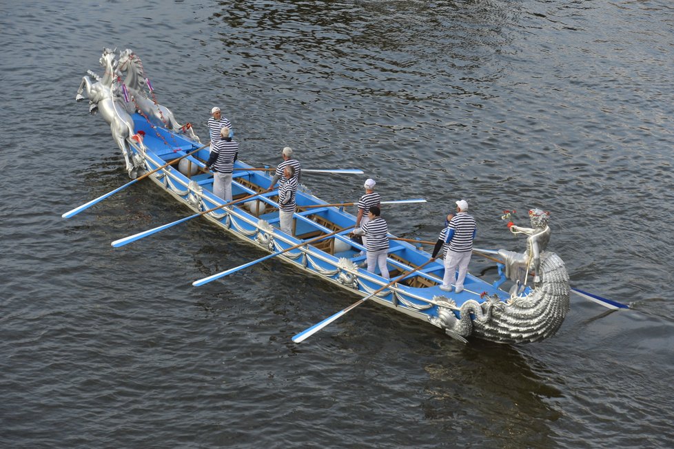 Kvůli suchu je možné, že v červenci nebude sjízdná Vltava