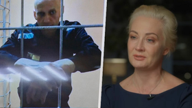 Navalná žádá, aby úřady vydaly mužovo tělo, obvinila Putina z mučení mrtvého.