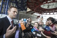 Navalnyj byl ve vazbě z politických důvodů, rozhodl Štrasburk. Putinův kritik se raduje
