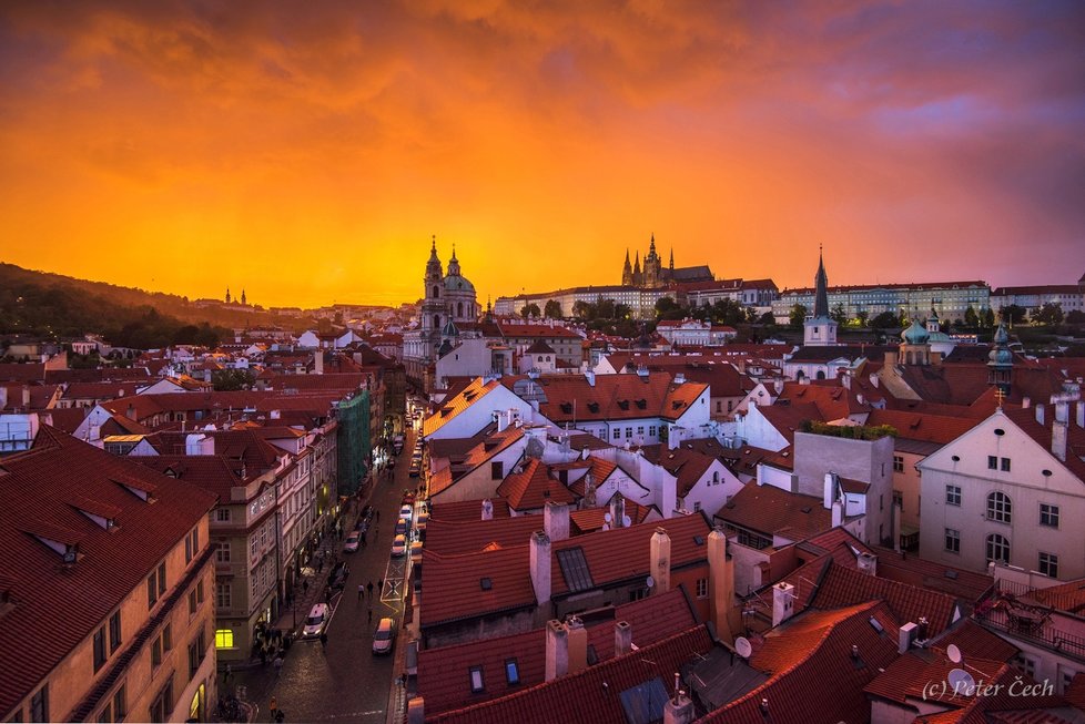 Z těchto fotografií se tají dech. Červánky vyfotil čtenář Blesku Peter Čech v září 2017.