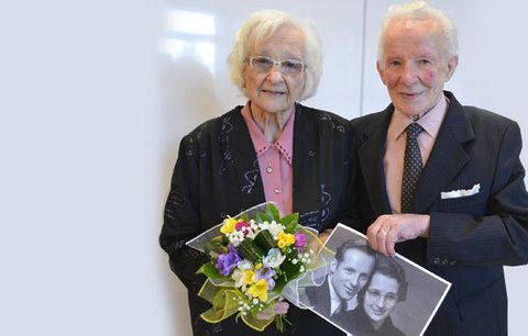 Jarmila (93) s Františkem (97) mají nebeskou svatbu: Oslavili společných 75 let života