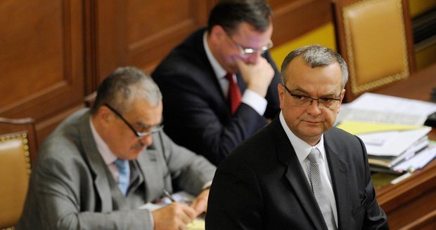 Schodek rozpočtu naroste o 59 miliard, řekl ministr financí Miroslav Kalousek