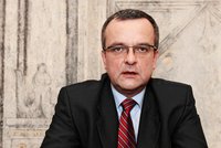 Kalouskova dieta přitvrzuje: Za plyn o pět stovek víc!