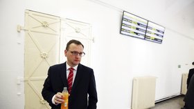 Expremiér Petr Nečas vypovídal u soudu v kauze Nagyová