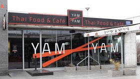 Restaurace Yam Yam v Praze na Vyšehradě má na svém menu polévku od samého satanáše.