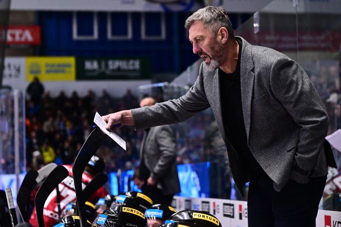 Nedvěd potvrzuje: Ve Spartě bych nejradši zůstal. Měl nabídky z extraligy, juniory dostane Nedvěd potvrzuje: Ve Spartě bych nejradši zůstal. Měl nabídky z extraligy, juniory dostane