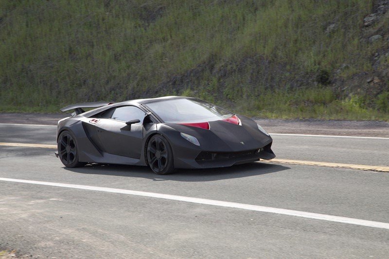 Lamborghini Sesto Elemento