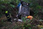 Nehoda u Mileva na Kladrubsku, v autě se zranil řidič a čtyři děti.