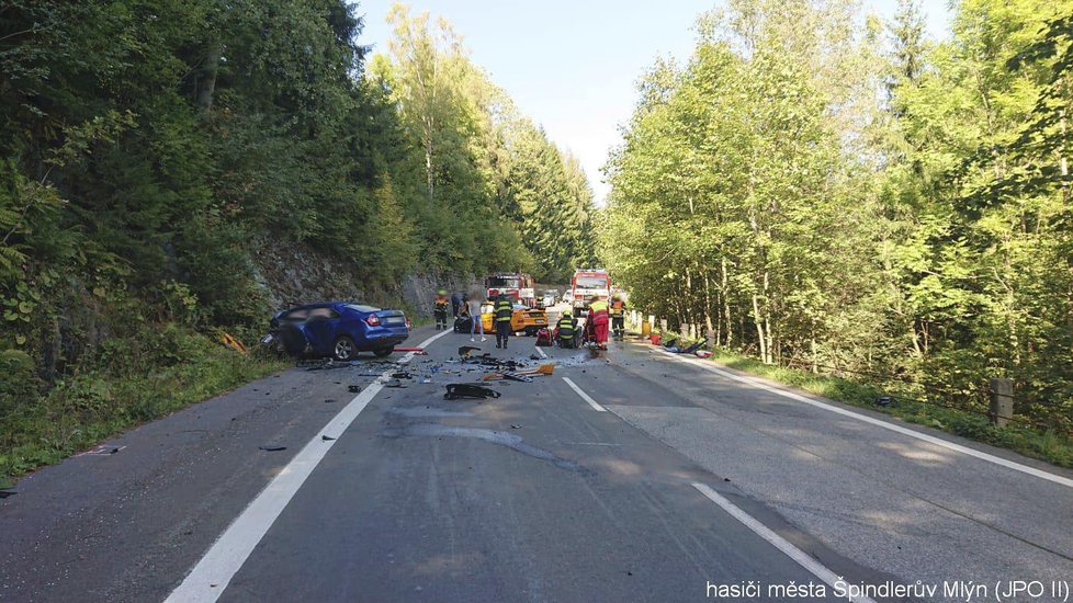 Tragická nehoda u Špindlerova Mlýna.