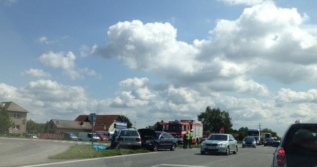 K nehodě došlo na křižovatce u obce Zámrsk