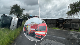 Na Kutnohorsku havaroval autobus s dětmi.