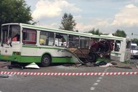 Tragédie v dovolenkovém ráji: Autobus se srazil s kamionem, nejméně šest mrtvých