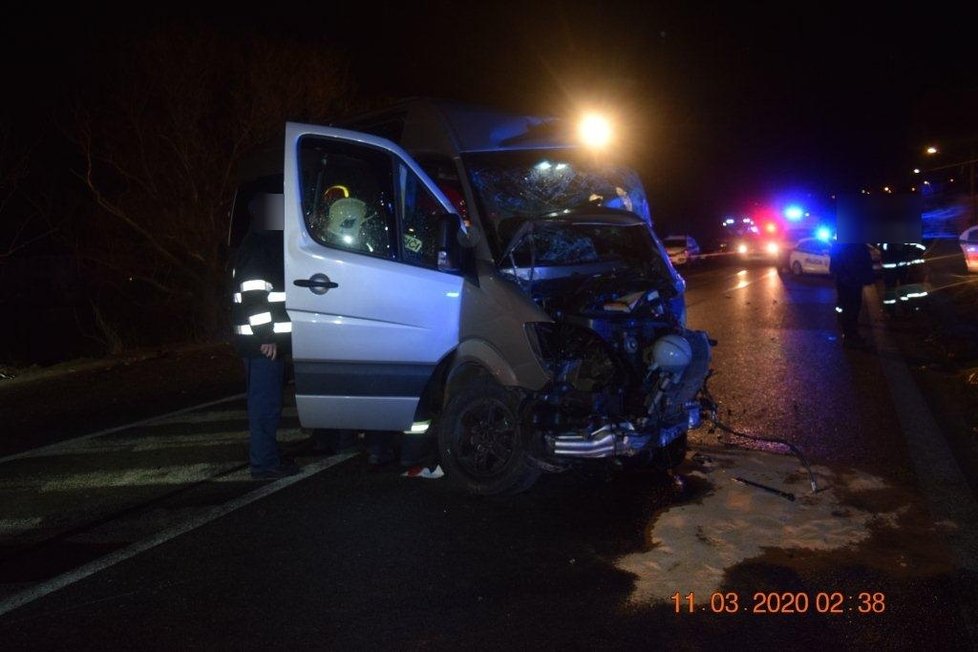 Srážka autobusu a mikrobusu na Slovensku