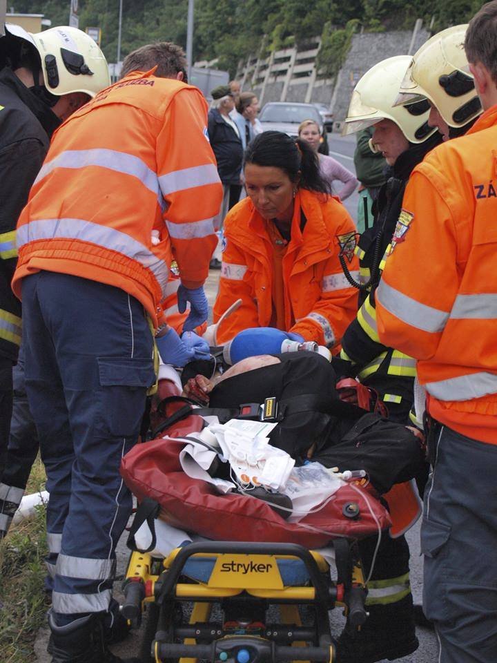 Chlapci děsivou nehodu přežili, jeden s těžkými zraněními, druhý se středně těžkými.