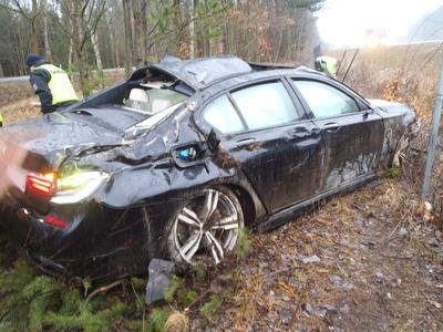 Zničené BMW po bouračce.