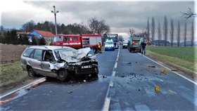 Bouračku na Klatovsku řidič (†37) osobáku nepřežil.