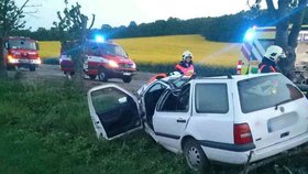 Tachometr se zasekl na 120 km/h: Nepřipoutaný řidič nehodu na Brněnsku nepřežil