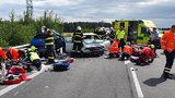 Vážná nehoda na Mladoboleslavsku: Šest zraněných, z toho dva kojenci! O kus dál boural další vůz