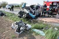 Poryv větru vmetl auto pod tatru, řidič nepřežil!