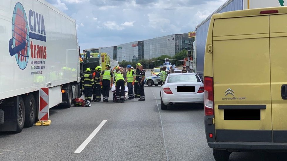 Nehoda na nultém kilometru dálnice D1, 5. srpna 2019.